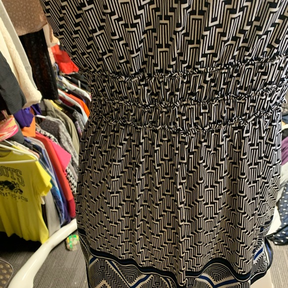 Max studio top - Picture 5 of 5